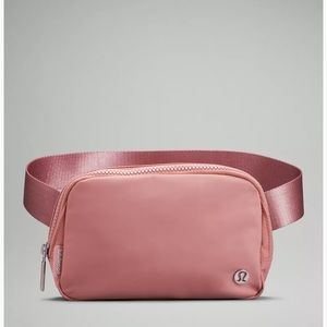 lululemon everywhere belt bag in pink pastel